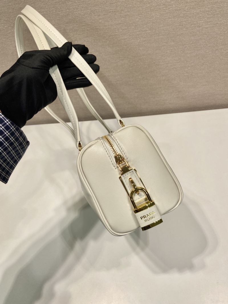 Pra*a top handle bags